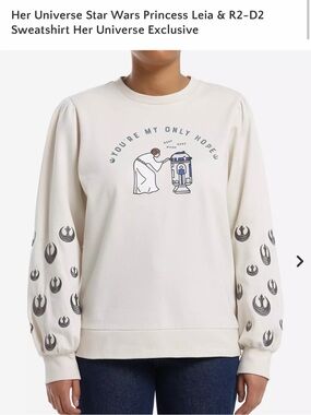 Her Universe Cream Star Wars Princess Leia & R2-D2 Pullover